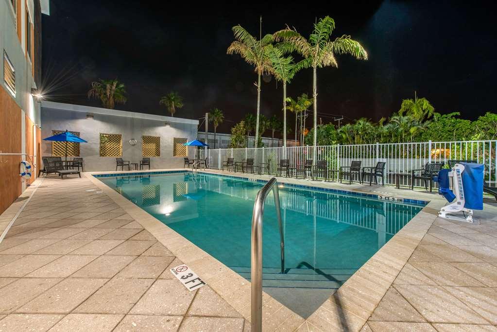 Comfort Suites Fort Lauderdale Airport & Cruise Port Дания-Бич Удобства фото